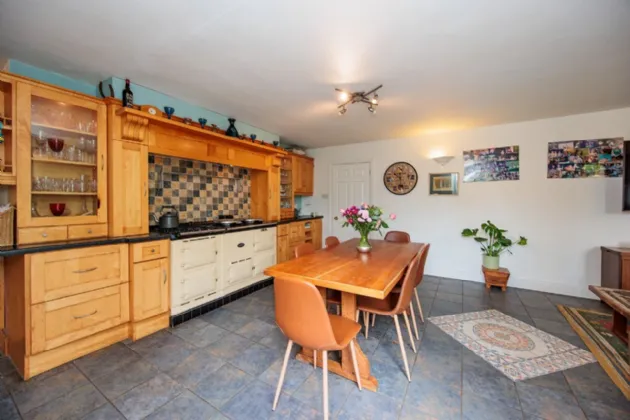 Rostellan On Circa 5.3 Acres Oldgrange Graiguenamanagh Co Kilkenny R95 DX66