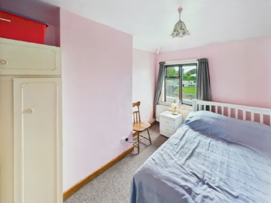 111 St. Josephs Park Nenagh Co. Tipperary E45 KT66